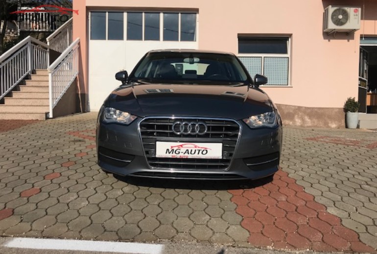 Audi
 A3
 1.6 TDI SPORT-PAKET