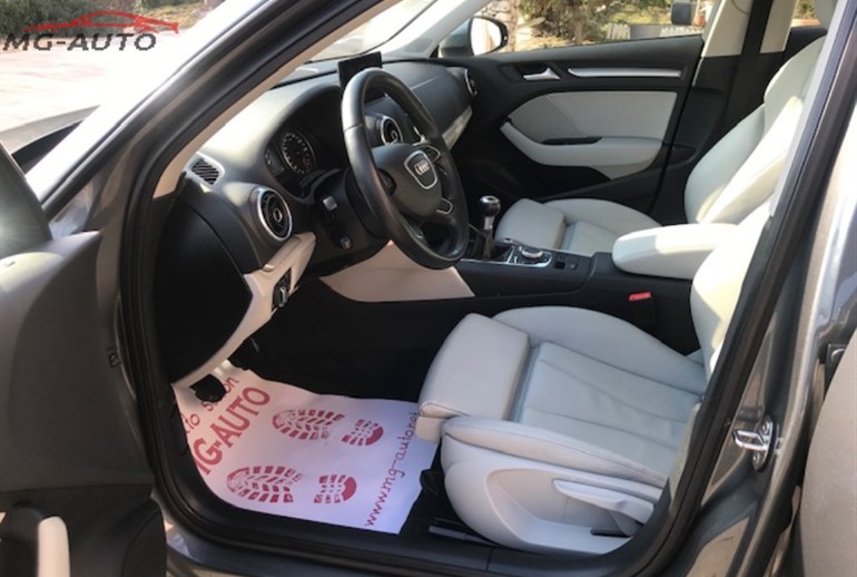 Audi
 A3
 1.6 TDI SPORT-PAKET