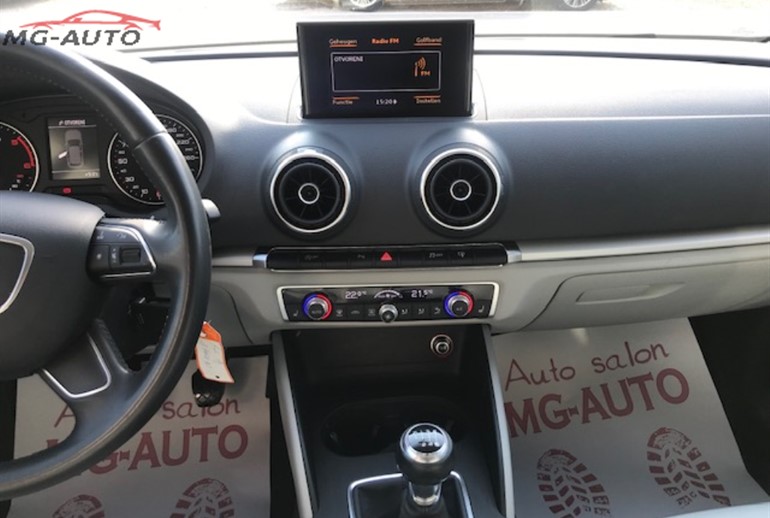 Audi
 A3
 1.6 TDI SPORT-PAKET