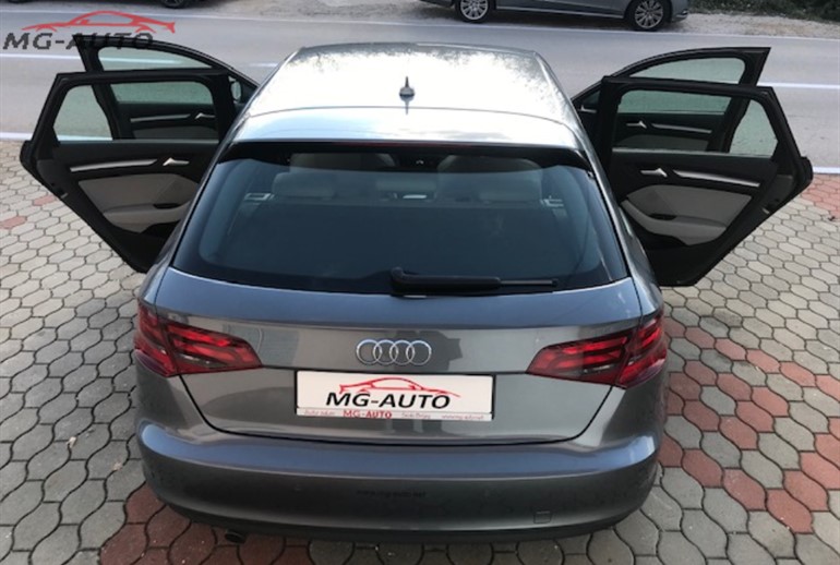 Audi
 A3
 1.6 TDI SPORT-PAKET